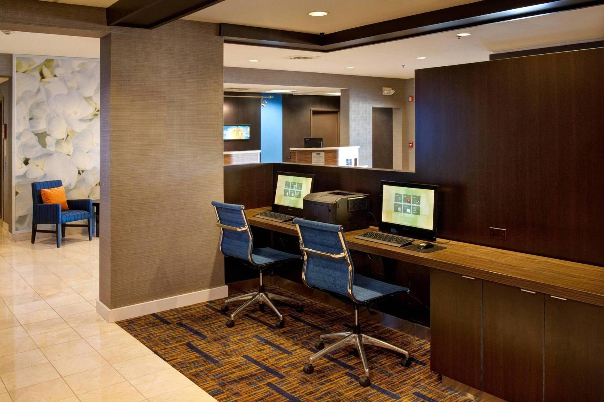 Courtyard By Marriott Kokomo Zewnętrze zdjęcie