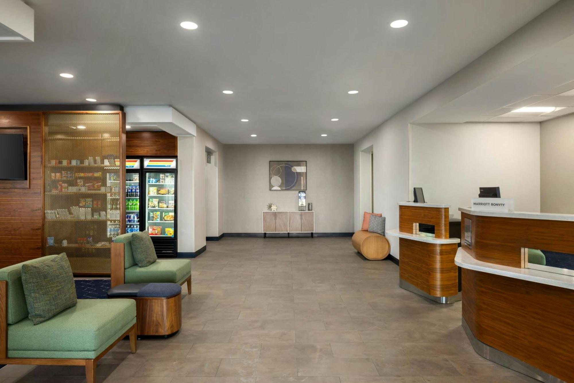 Courtyard By Marriott Kokomo Zewnętrze zdjęcie